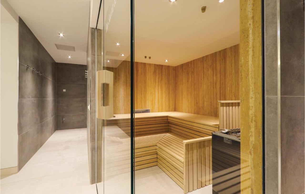 Prince Apartment